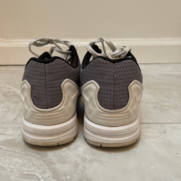 Adidas Originals Sneakers - Picture 2 of 6